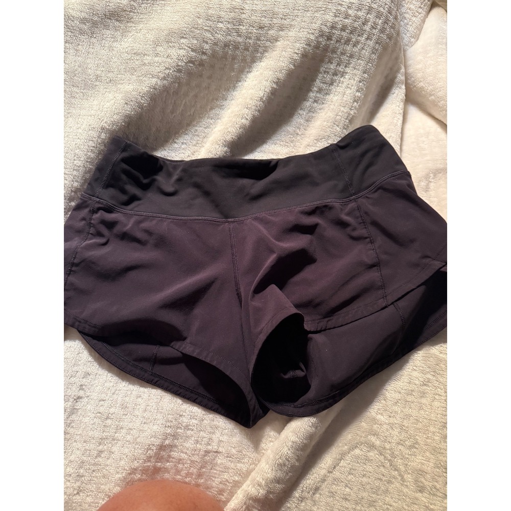 Lululemon Speed Up Low-Rise Lined Short 2.5 Black Cherry Plum Purple Size 2